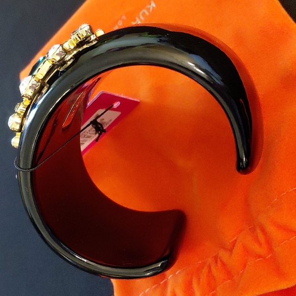 KURT GEIGER LONDON CUFF BRACELET Eye and Crystal Accents - Picture 4 of 10